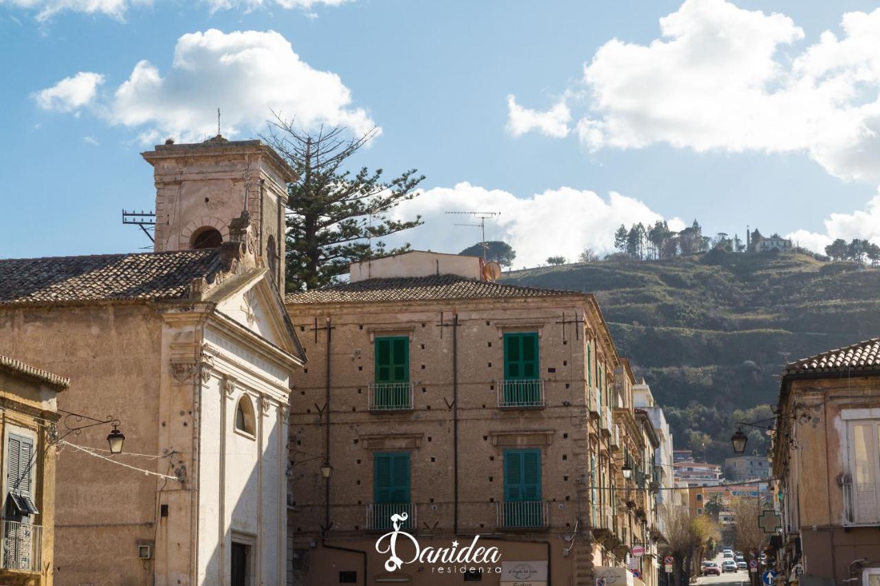 Residenza Danidea Acomodação com café da manhã Tropea Exterior foto