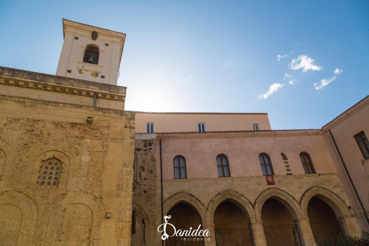 Residenza Danidea Acomodação com café da manhã Tropea Exterior foto