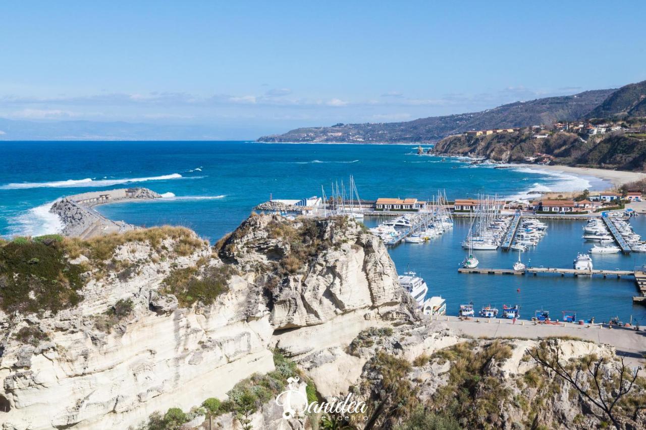 Residenza Danidea Acomodação com café da manhã Tropea Exterior foto