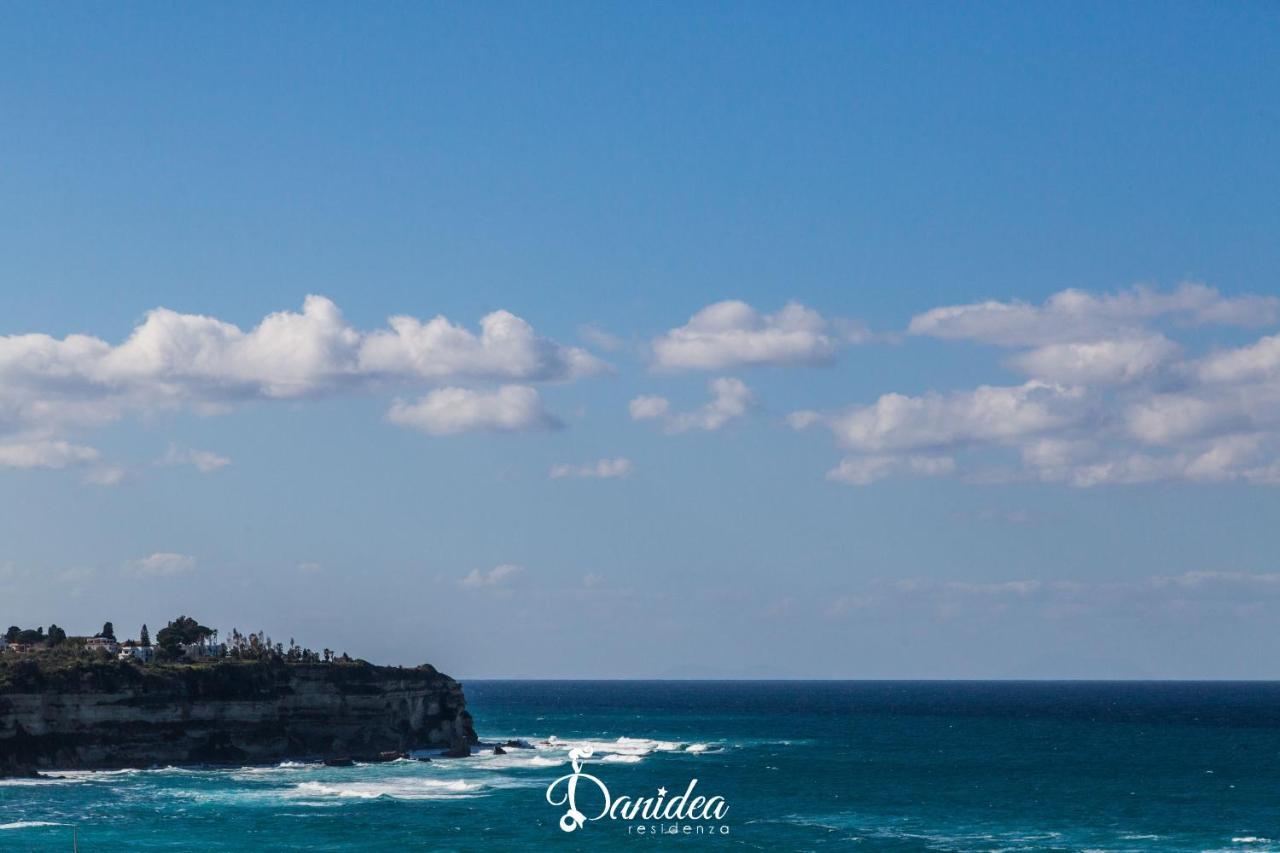Residenza Danidea Acomodação com café da manhã Tropea Exterior foto