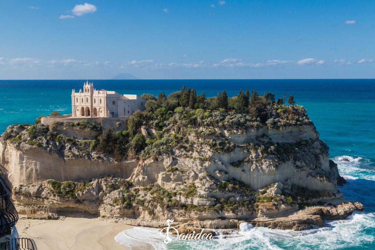 Residenza Danidea Acomodação com café da manhã Tropea Exterior foto